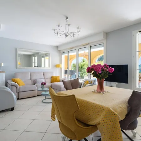 Βίλα Privee Avec Piscine *